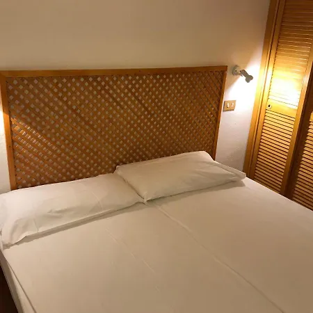 Ξενοδοχείο με διαμερίσματα Residenza Chrysalis Bay Πόρτο Τσέρβο